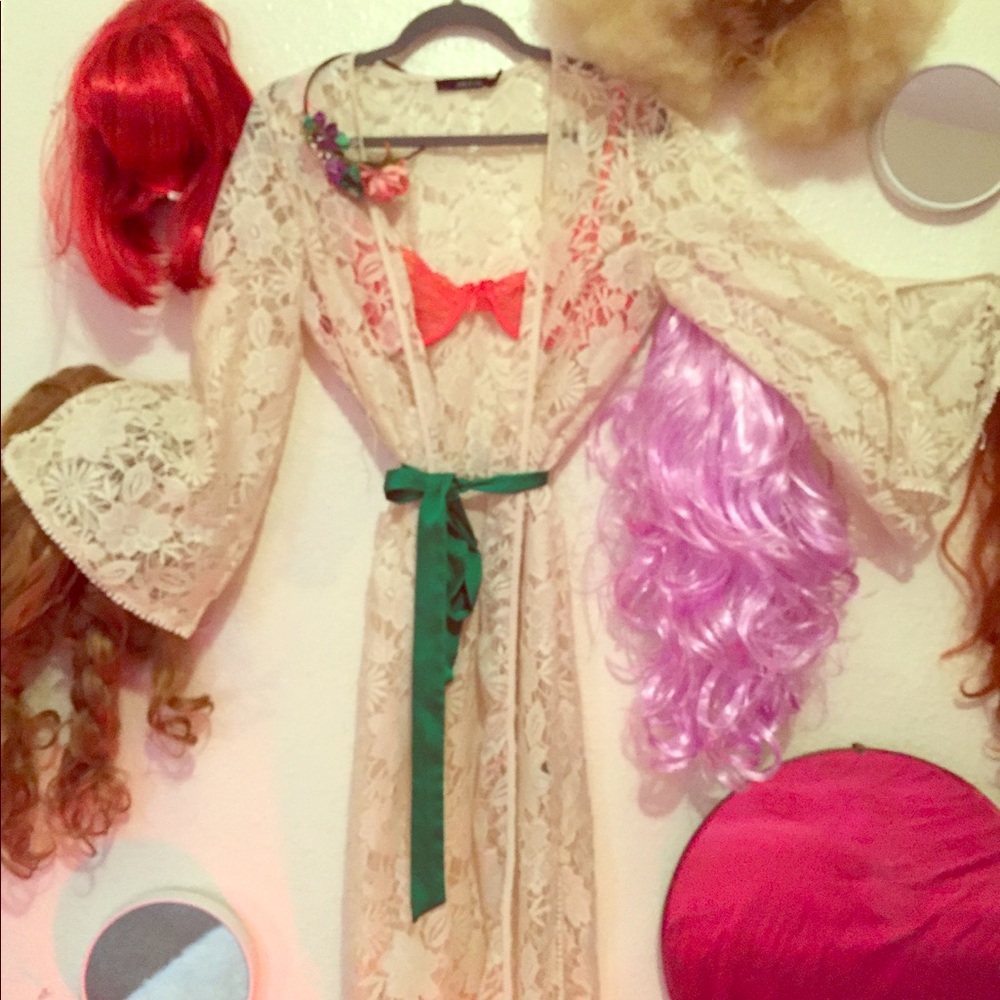 Cream Lace Kimono with Bell Sleeves